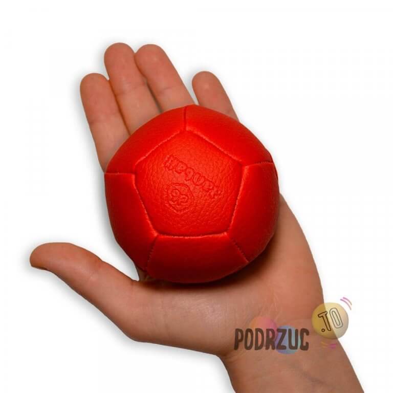 Piłka do żonglowania pentagonalna danball w ręce podrzuc.to