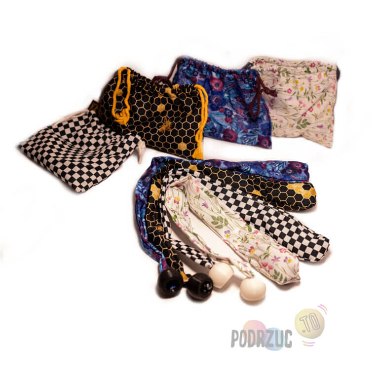 Poi Treningowe Specjalne trzy panelowe Podrzuc.to skarpetki sock poi Kropki w ciapki